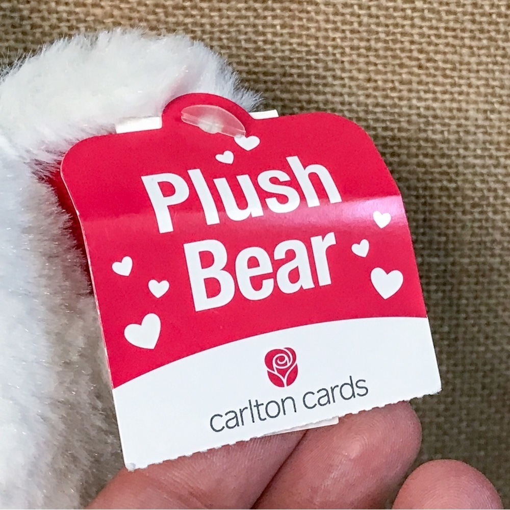 Carlton Cards White Teddy Bear w Heart Plush Stuffed Animal Valentines Romance - Picture 2 of 4